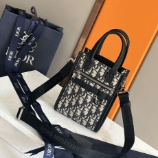 Christian Dior Shopping Bags